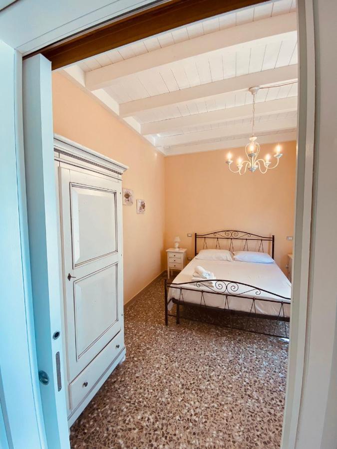 B&B Quasimare Порто-Чезарео Екстер'єр фото