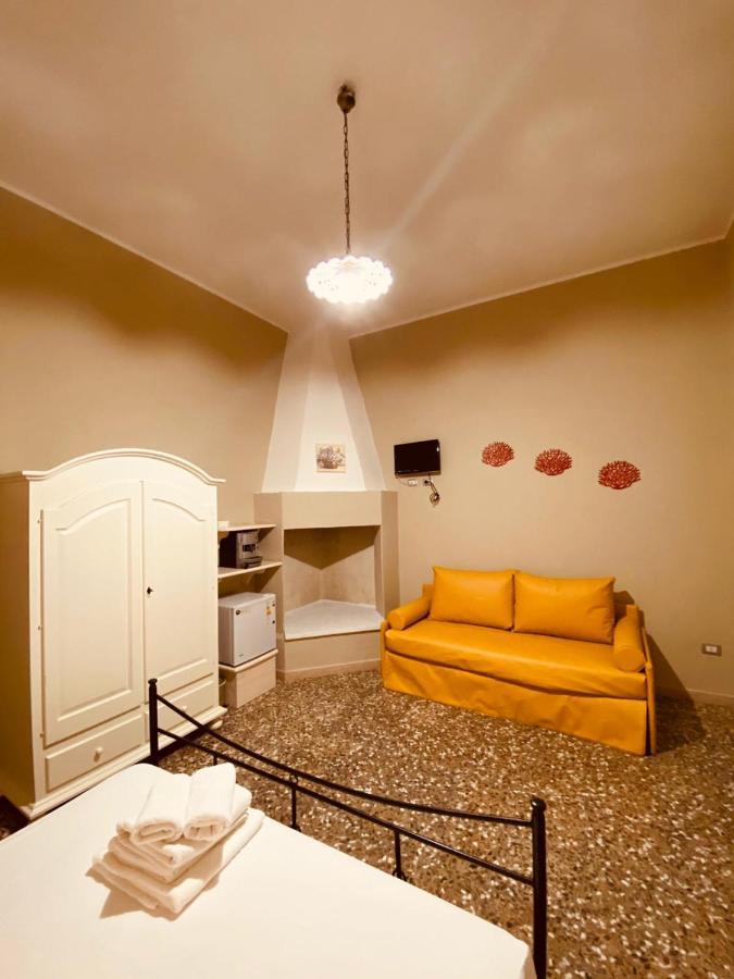 B&B Quasimare Порто-Чезарео Екстер'єр фото